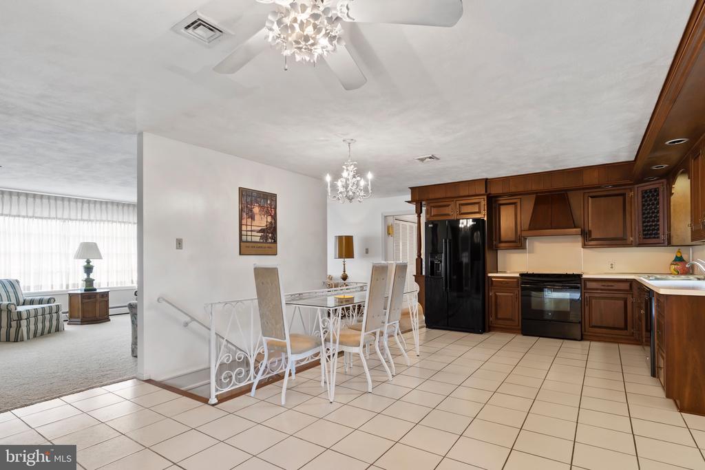 640 Maria Dr