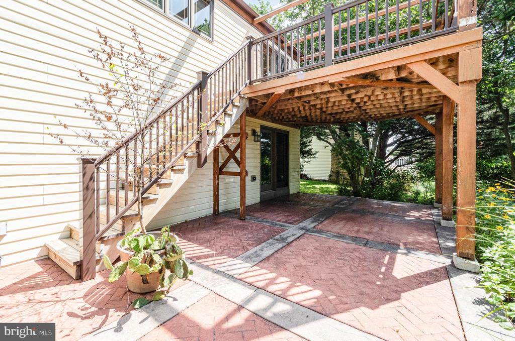 4303 KENTUCKY DRIVE
