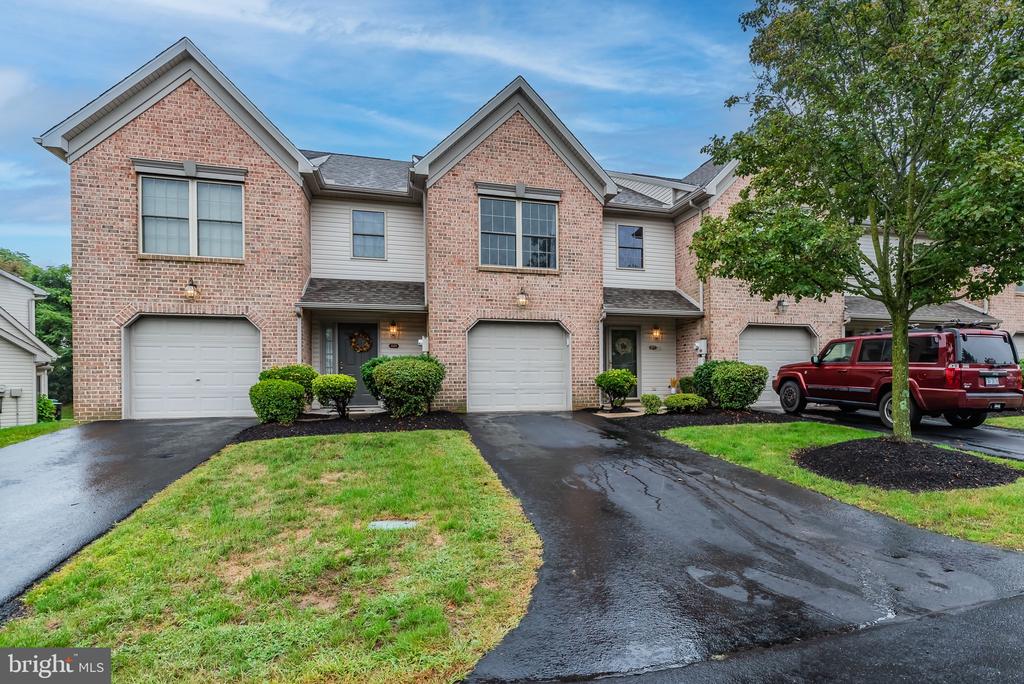 222 Timber View Dr