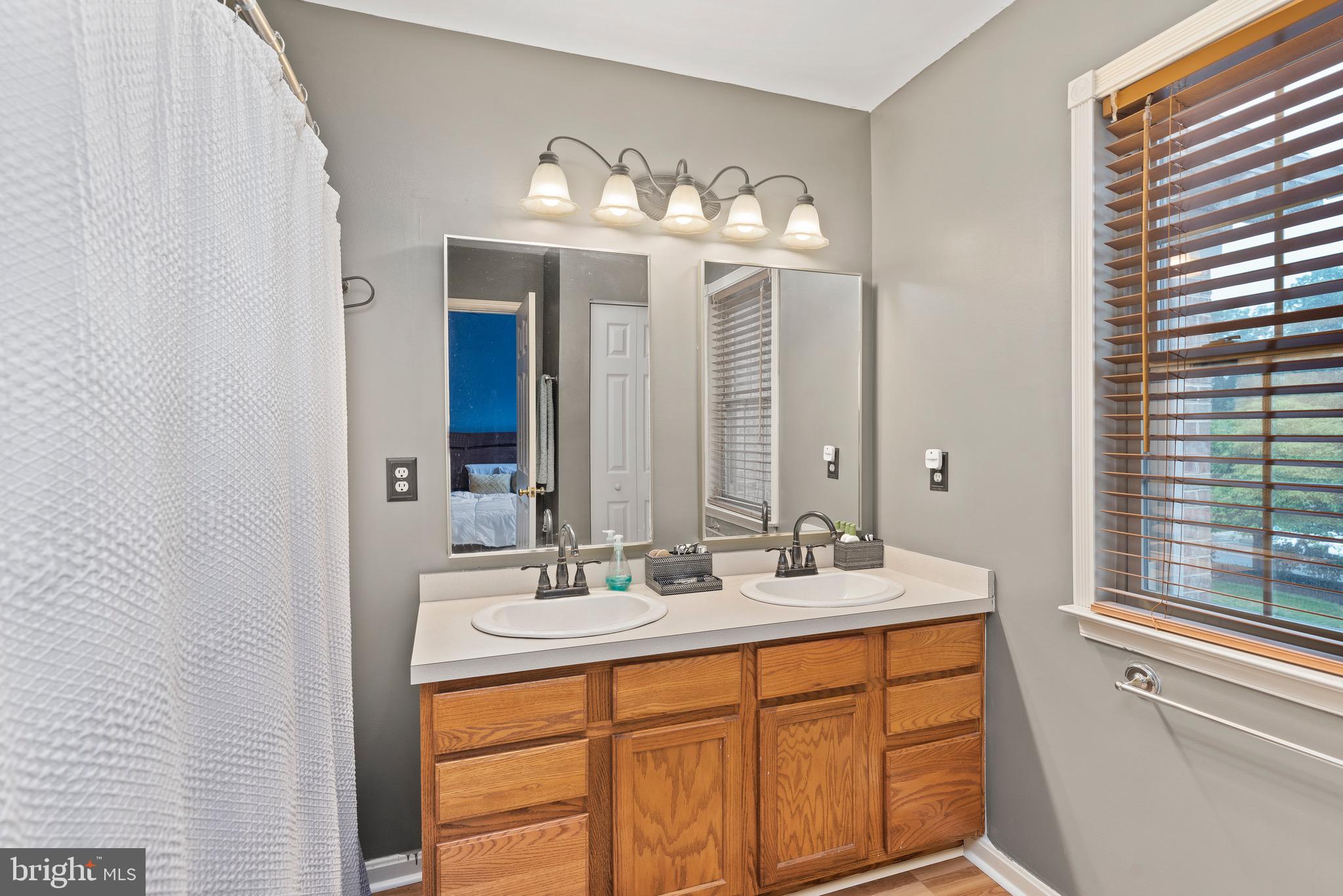 222 Timber View Dr