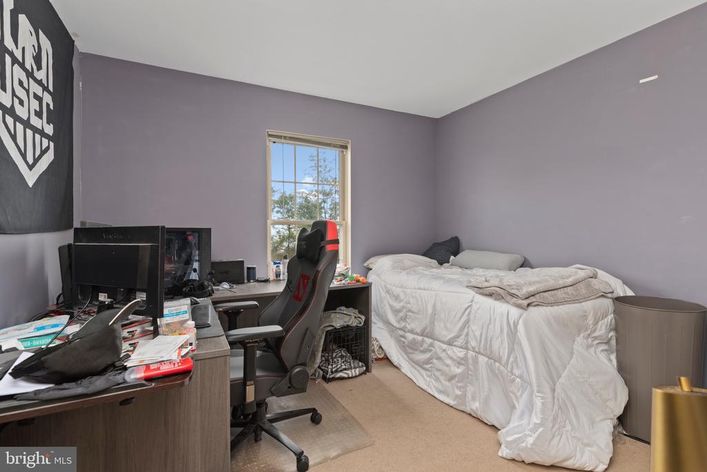 222 Timber View Dr