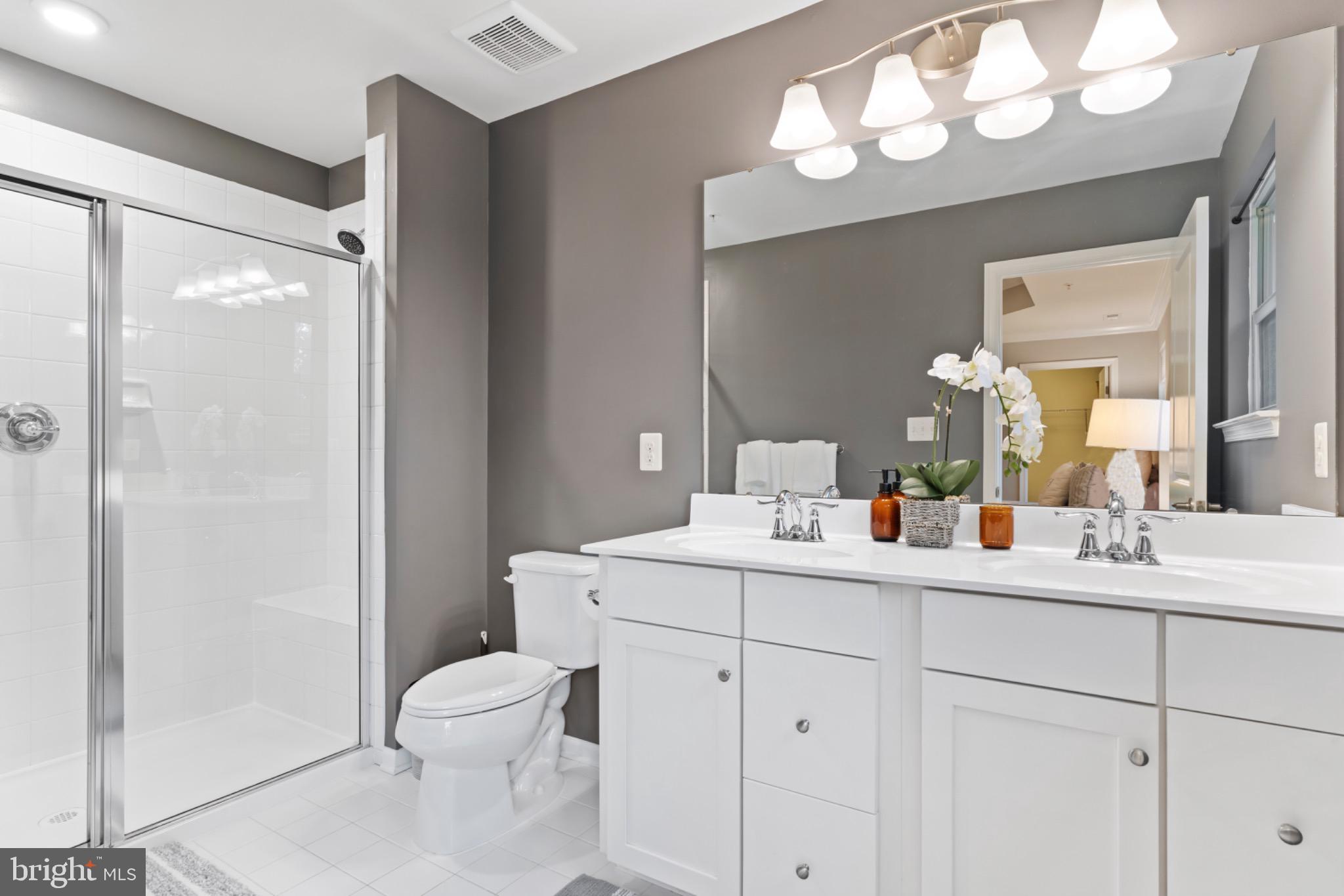 4048 Silver Charm Ct