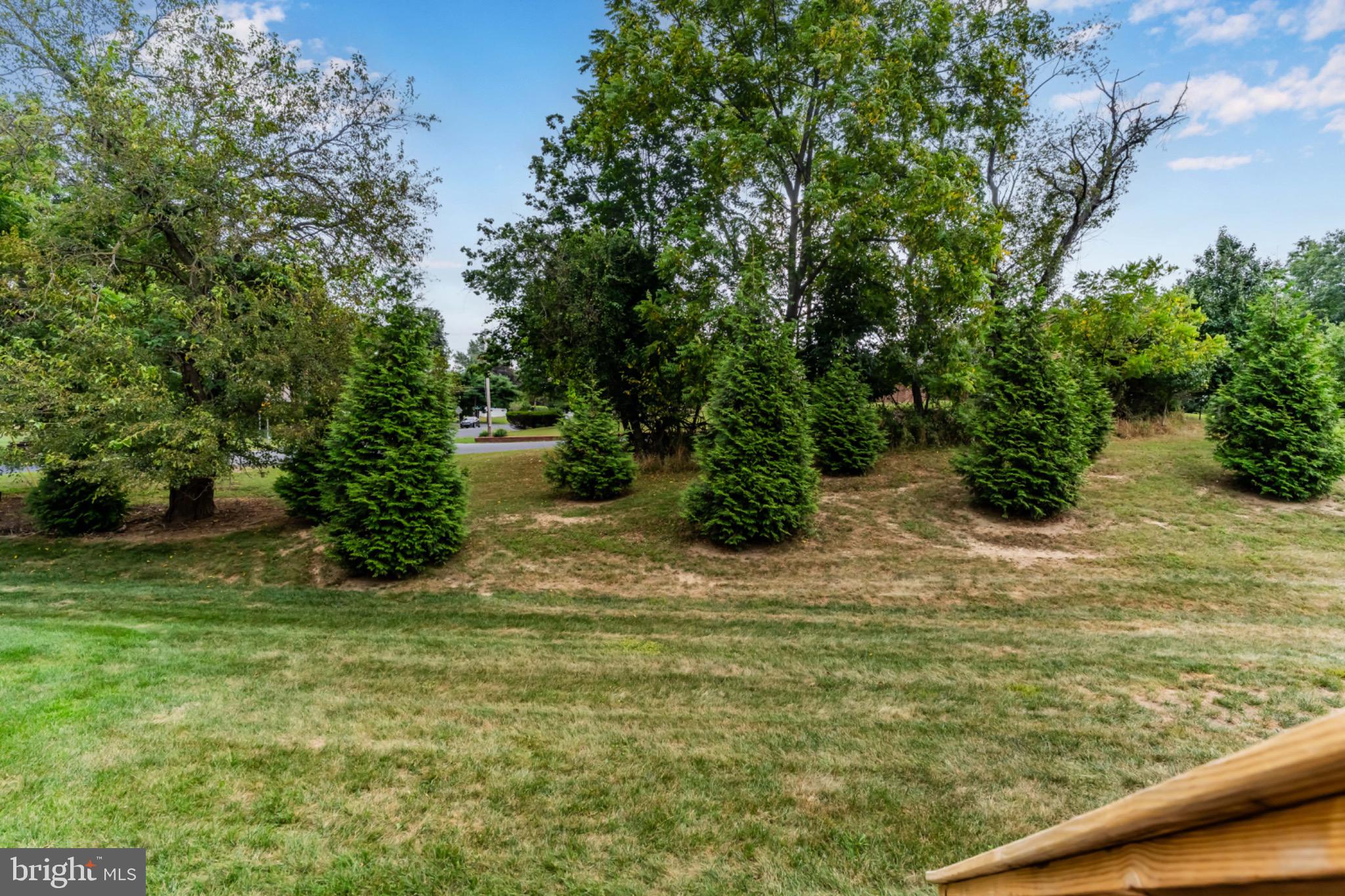 4048 Silver Charm Ct