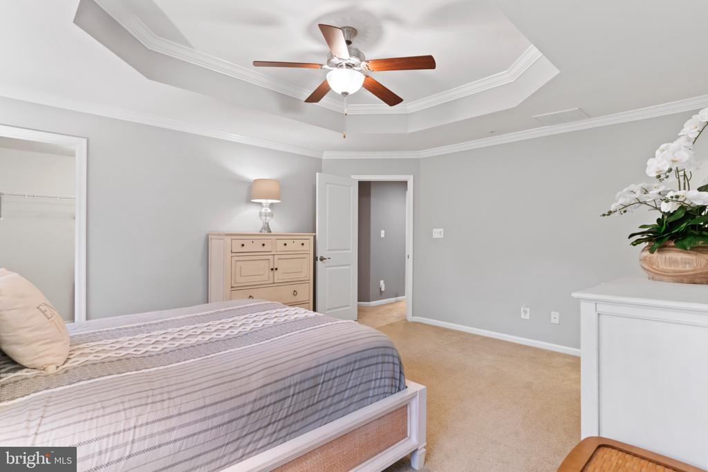 4048 Silver Charm Ct