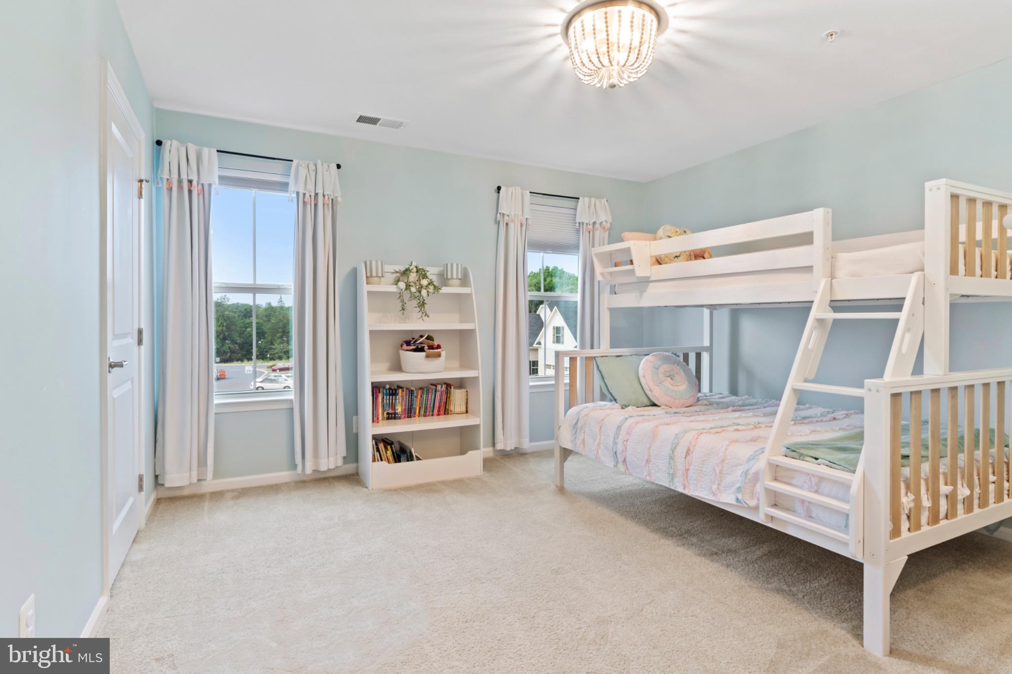 4048 Silver Charm Ct
