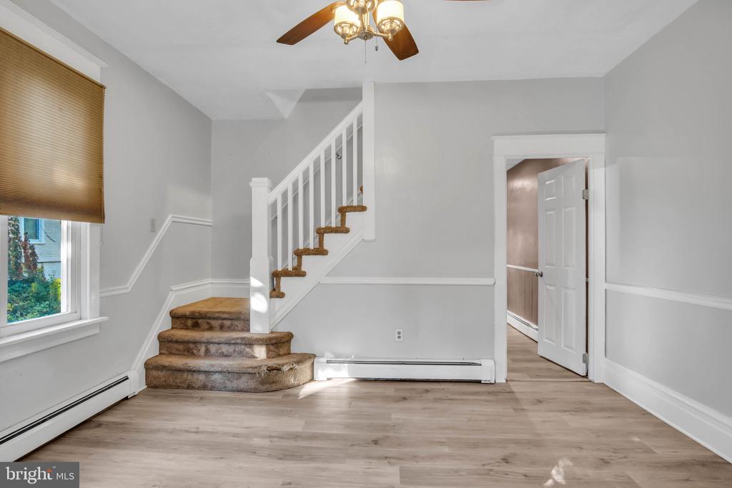 302 N 30TH STREET