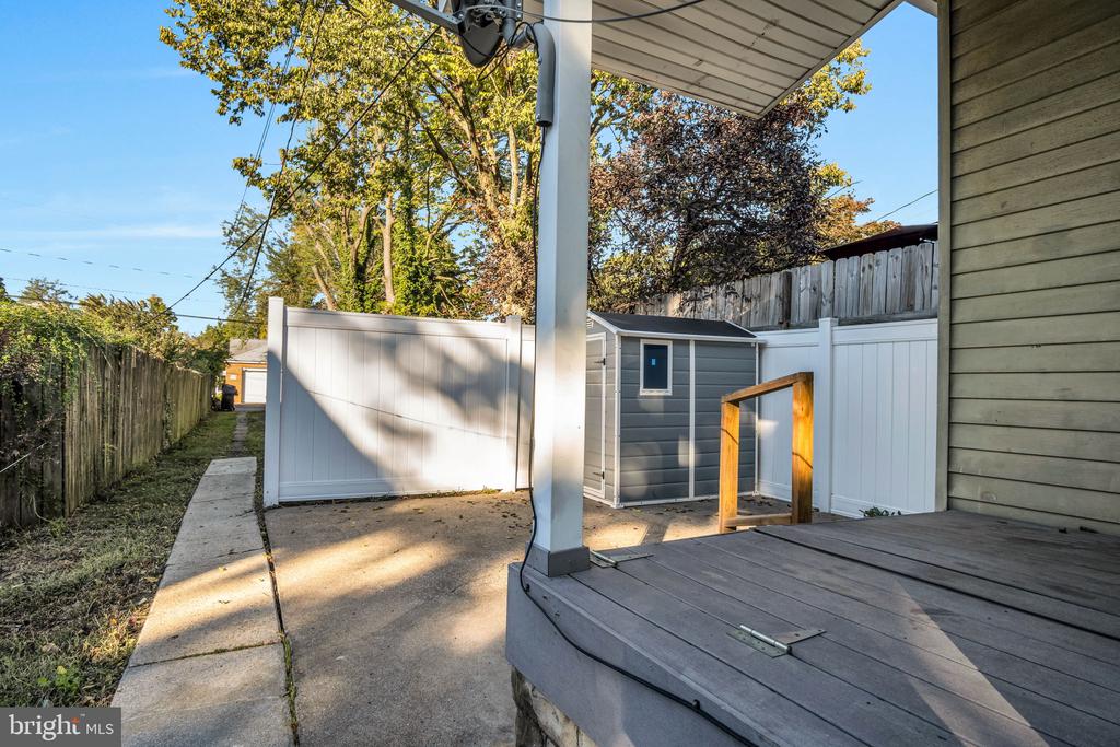 302 N 30TH STREET
