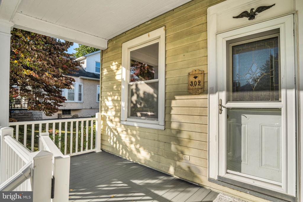 302 N 30TH STREET