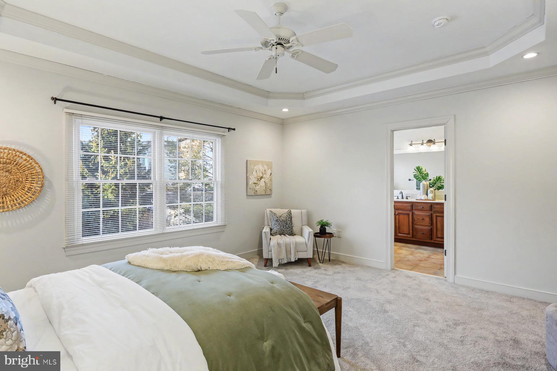 4528 LAURELWOOD DRIVE