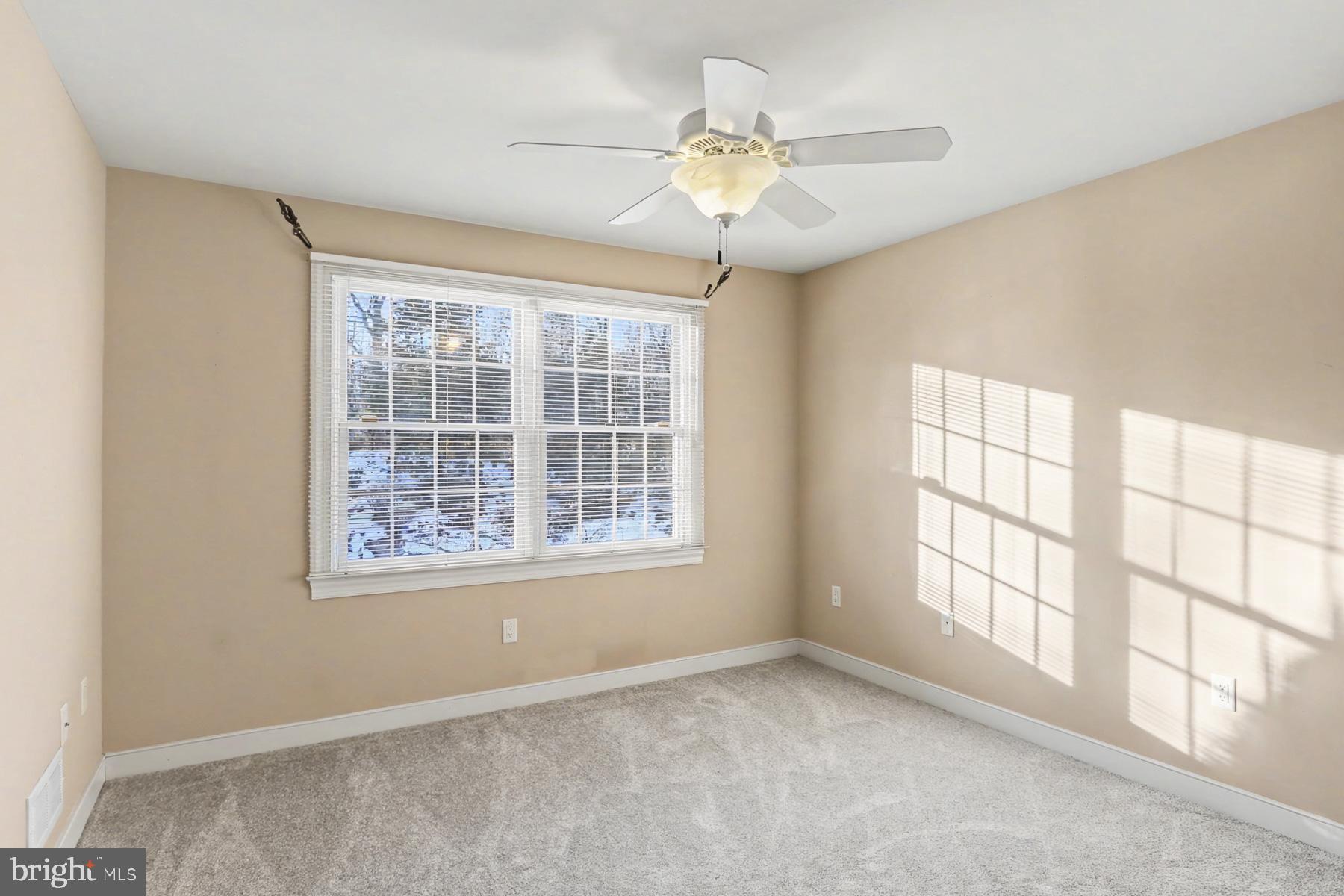 4528 LAURELWOOD DRIVE