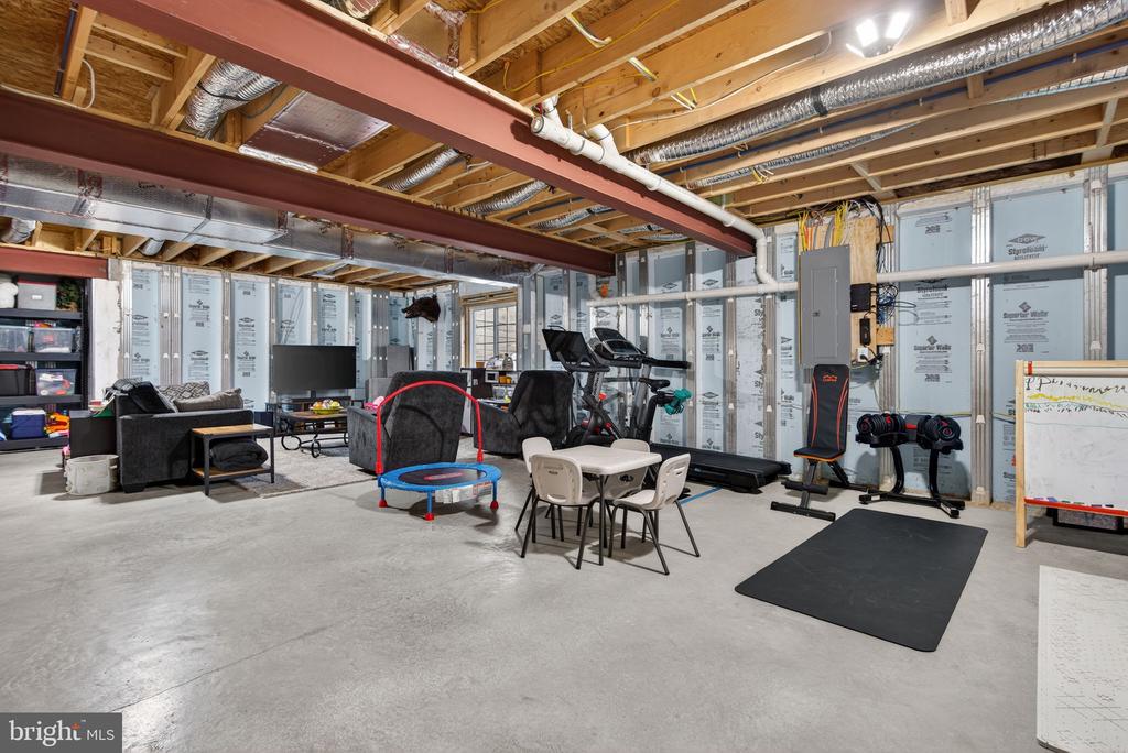 2705 BOX ELDER COURT