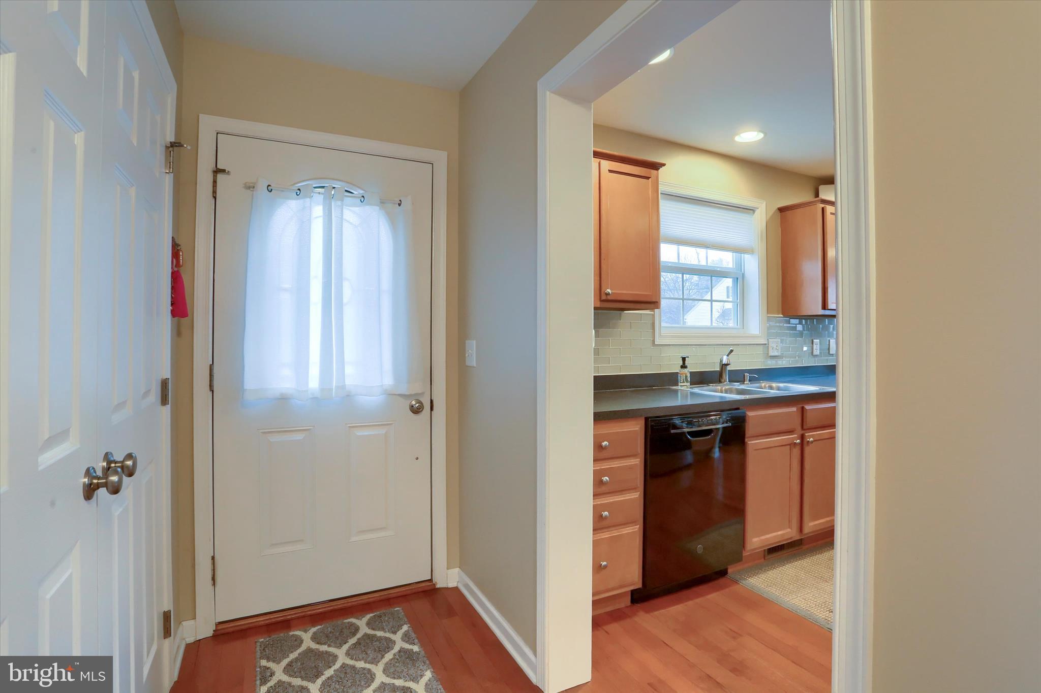 2301 MANDARIN COURT
