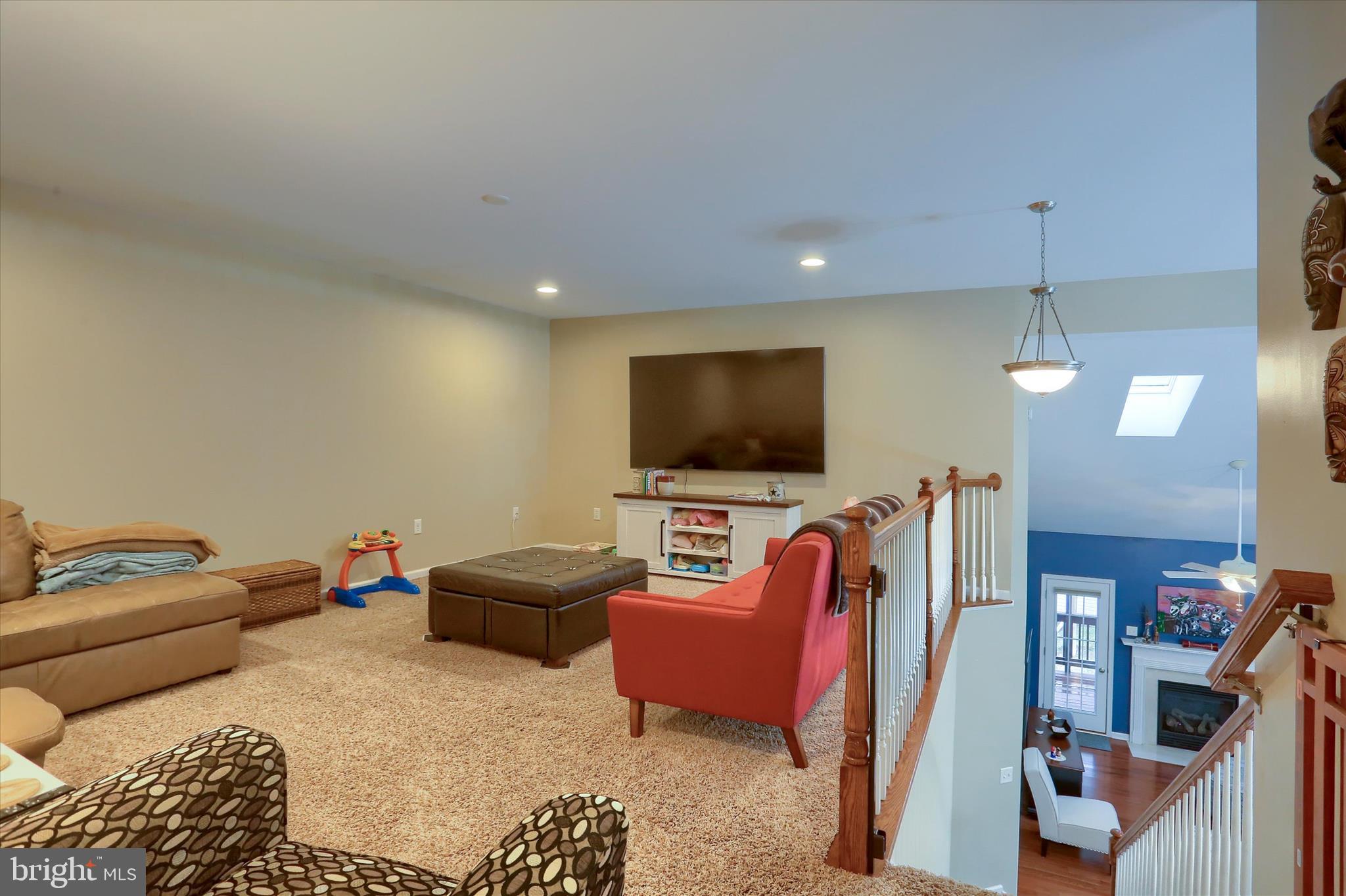 2301 MANDARIN COURT