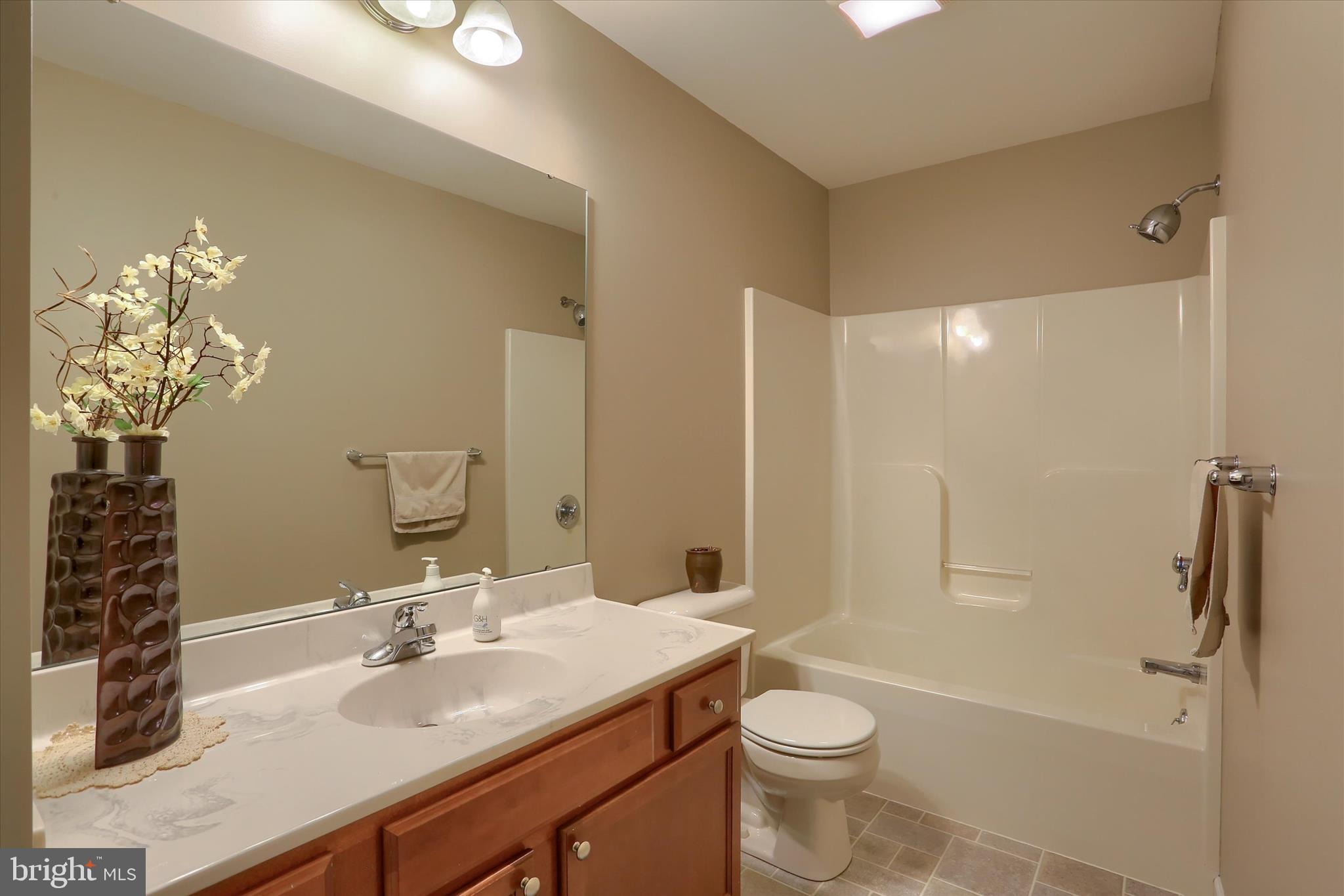 2301 MANDARIN COURT