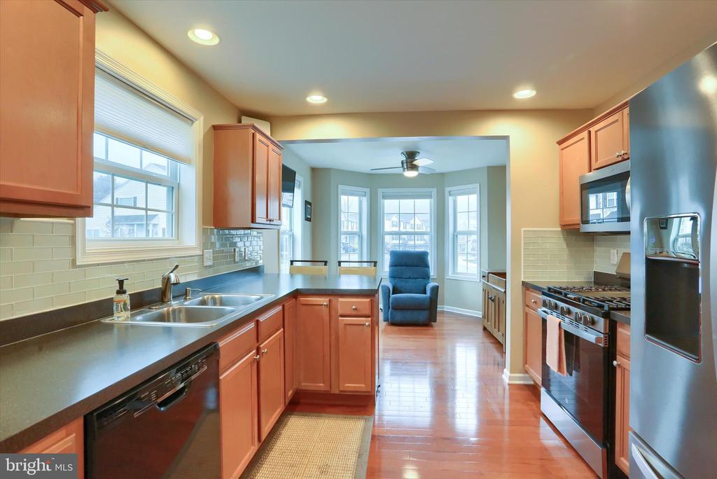 2301 MANDARIN COURT