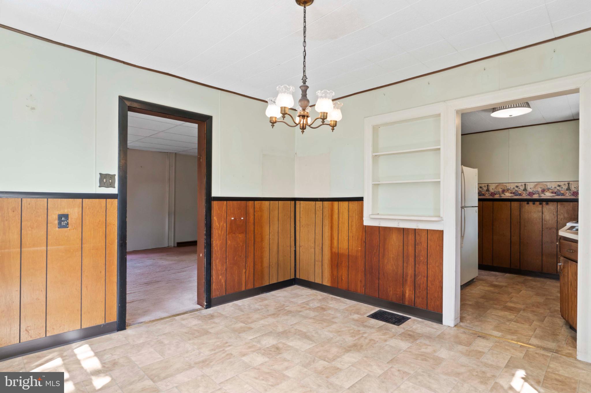 3513 BEAUFORT STREET