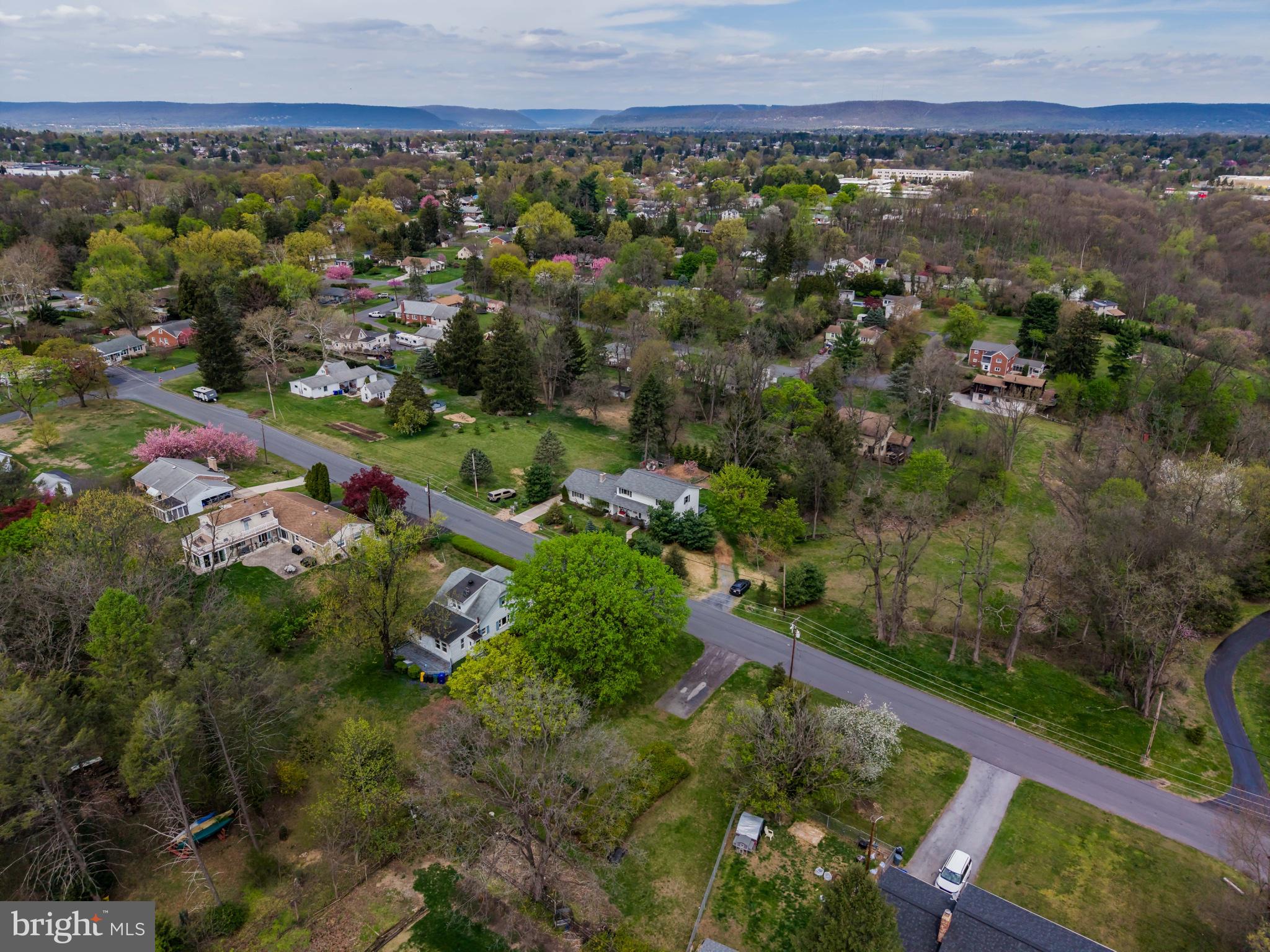 3513 BEAUFORT STREET