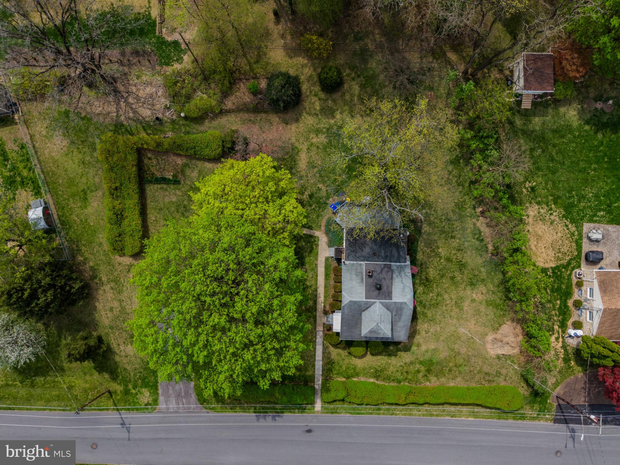 3513 BEAUFORT STREET