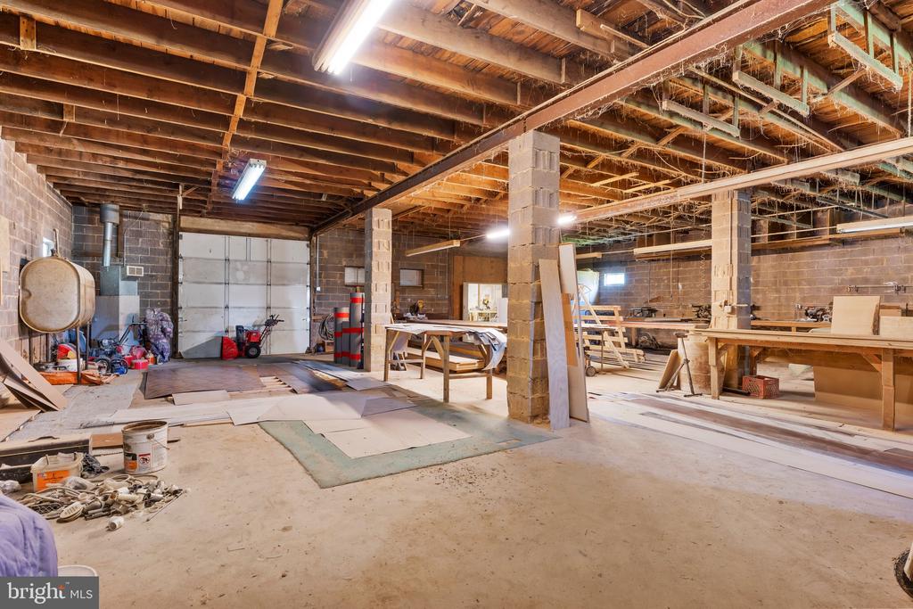 4679 STRICKER ROAD