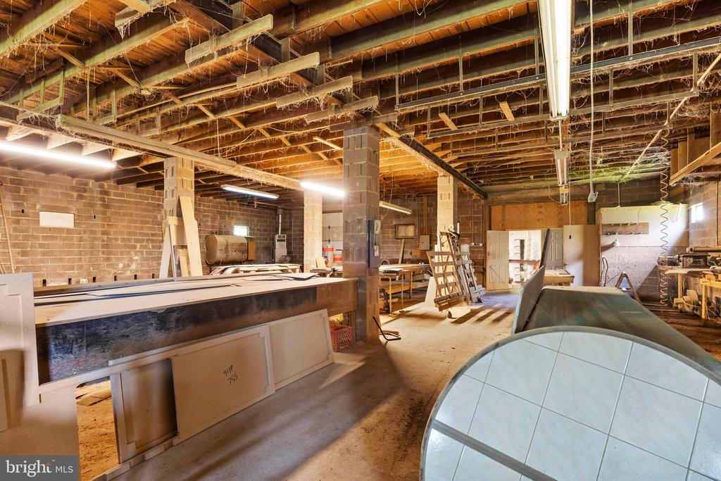 4679 STRICKER ROAD