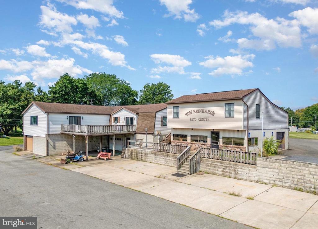 3566 PETERS MOUNTAIN ROAD