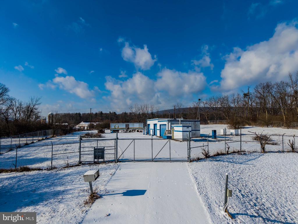 410 HASSENPLUG ROAD