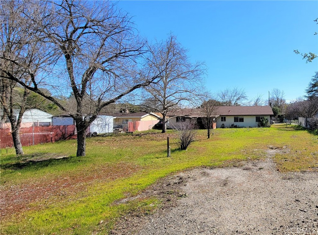 8861 Palomar Avenue