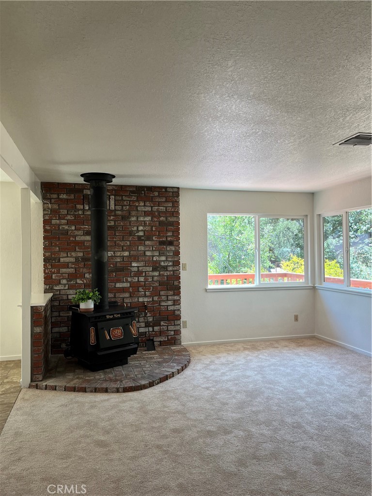 2786 Black Horse Lane