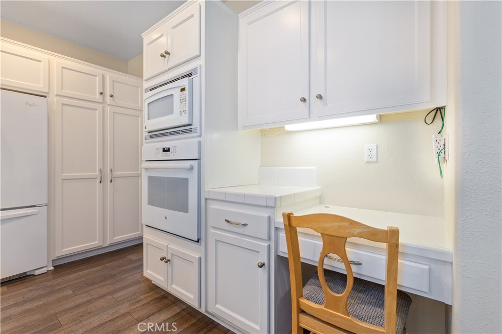 8290 Hermosa Ave