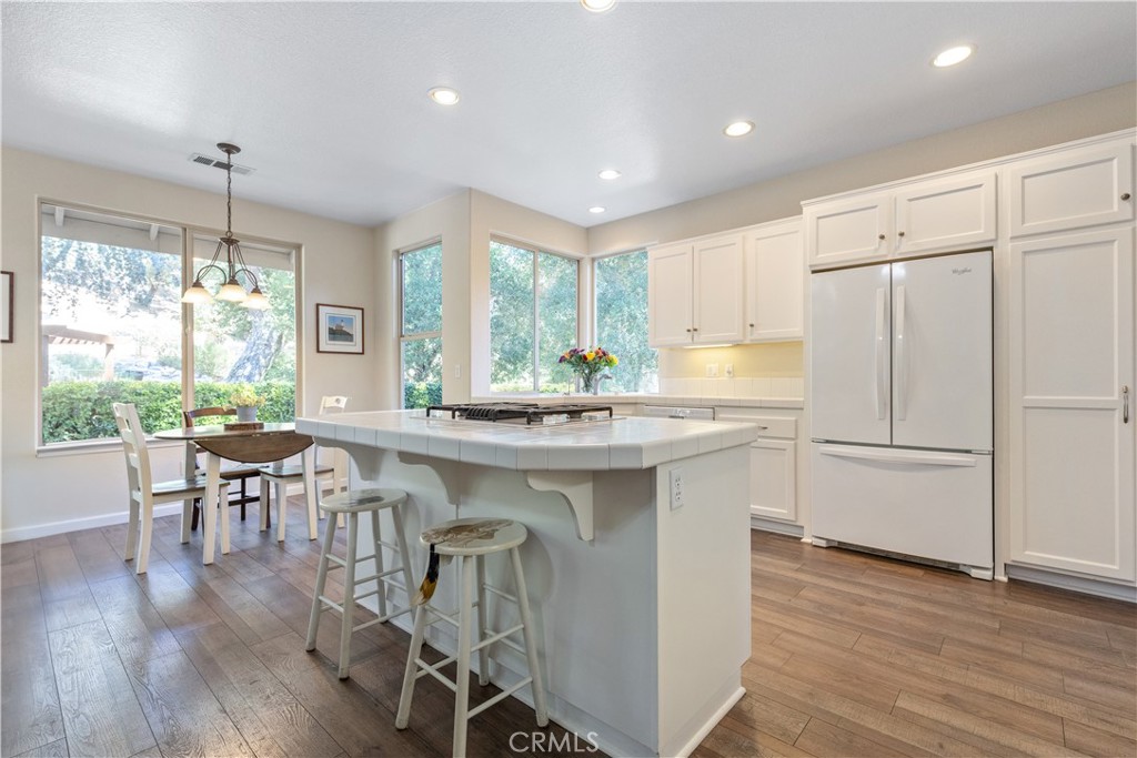 8290 Hermosa Ave