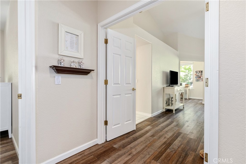 8290 Hermosa Ave