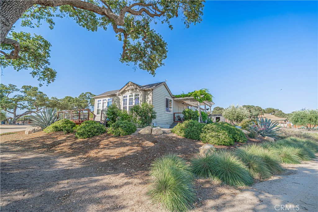 3030 Templeton