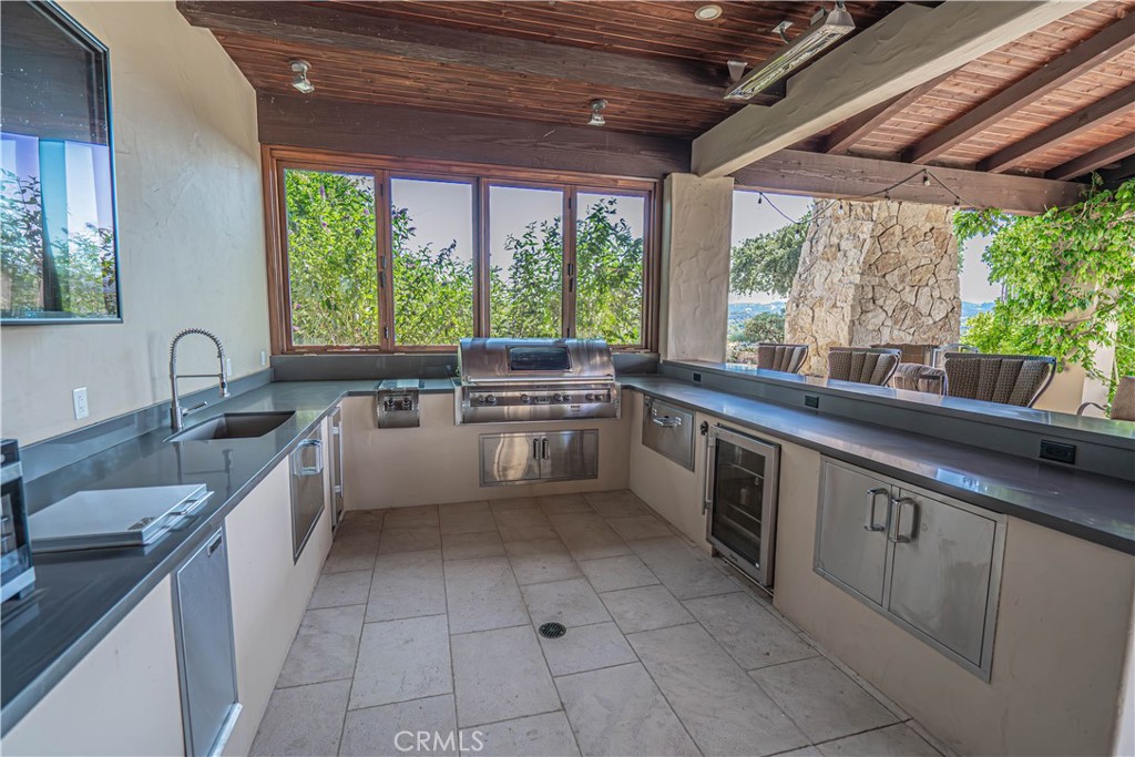 3030 Templeton
