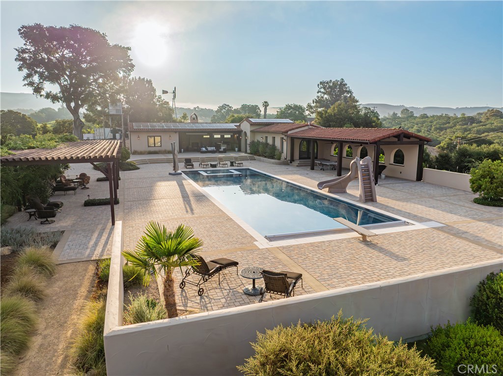 3030 Templeton