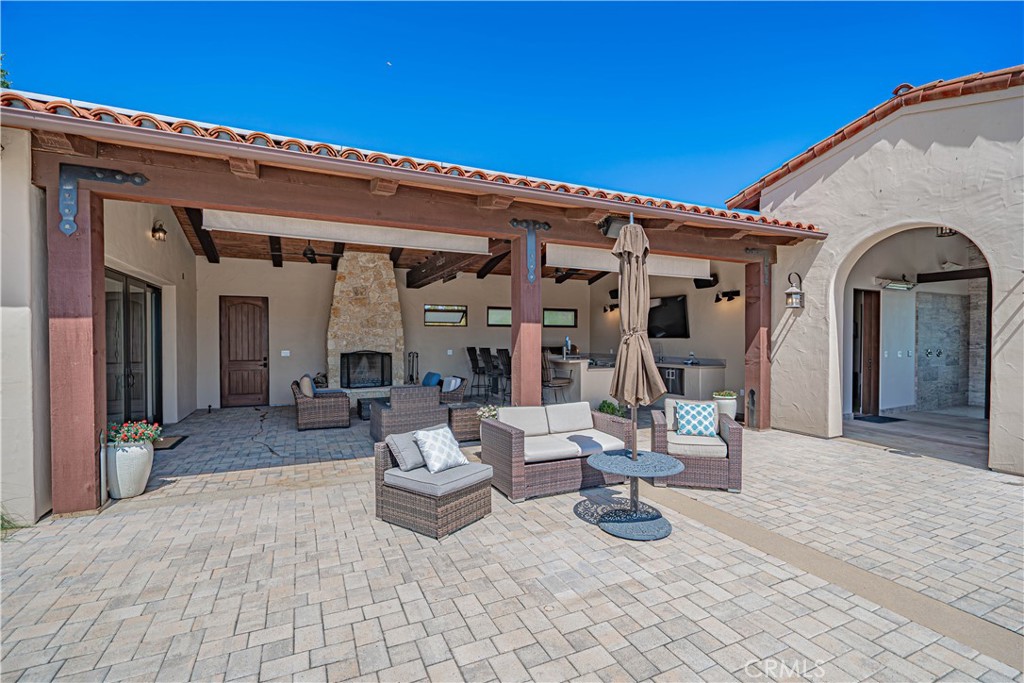 3030 Templeton