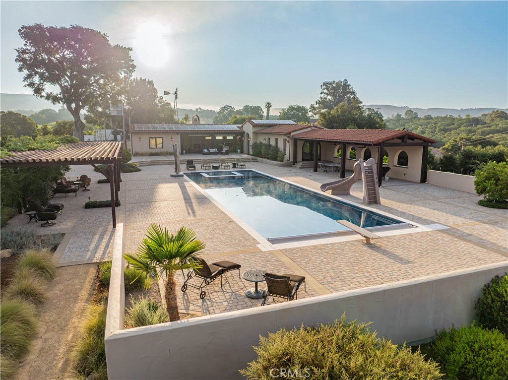 3030 Templeton