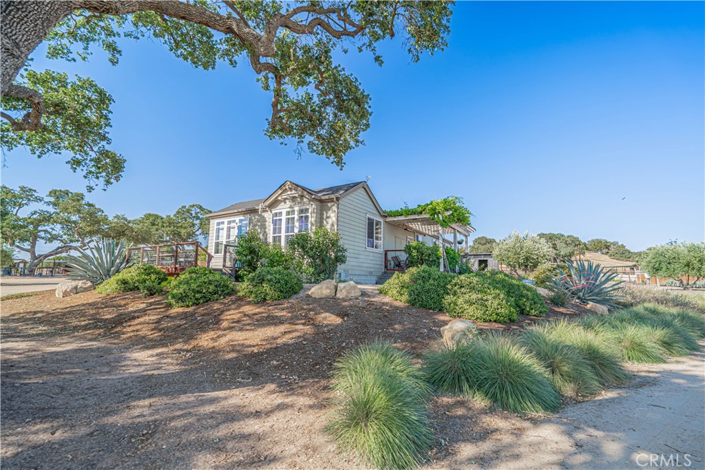 3030 Templeton