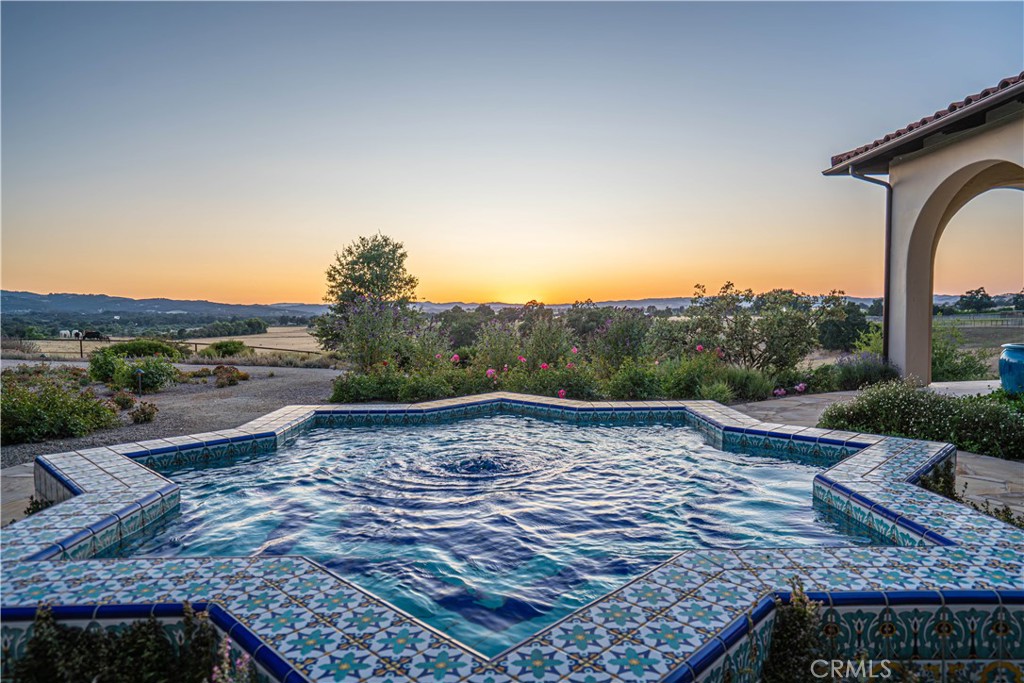 3030 Templeton