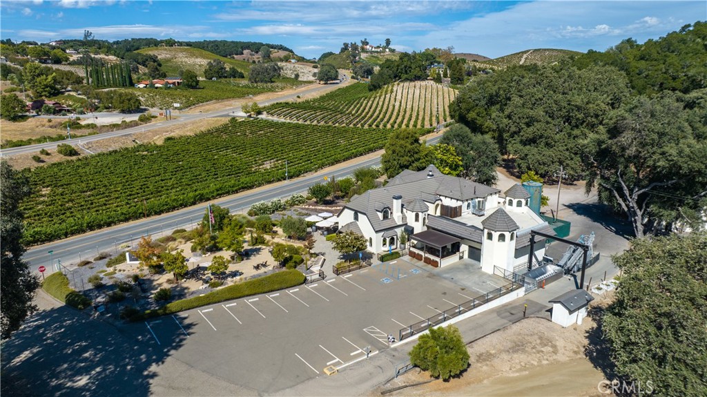 2720 Oak View