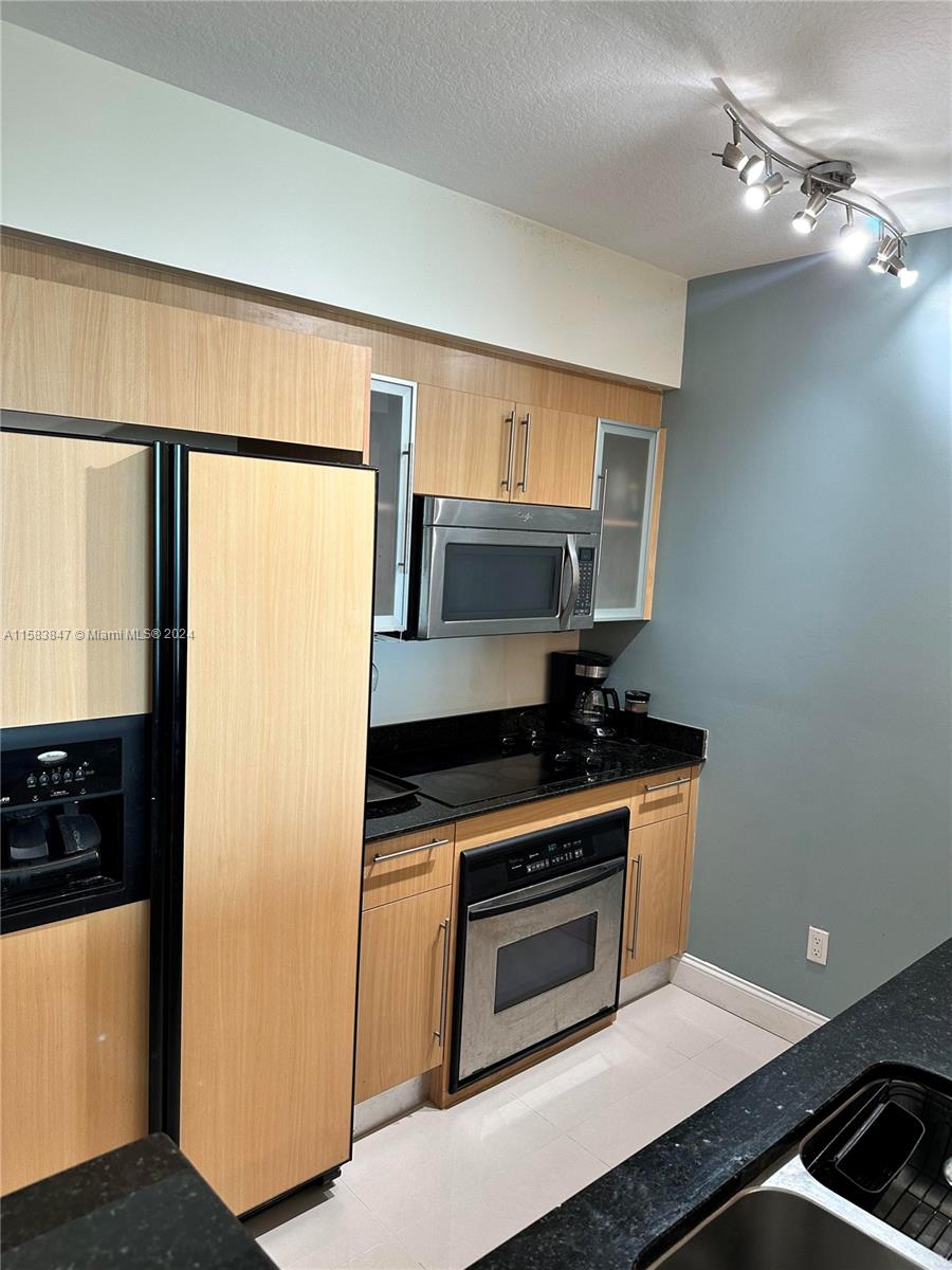 325 S Biscayne Blvd # 1824