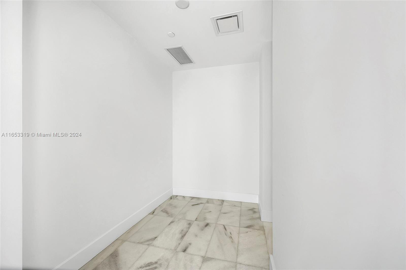700 NE 26th Ter # 3605