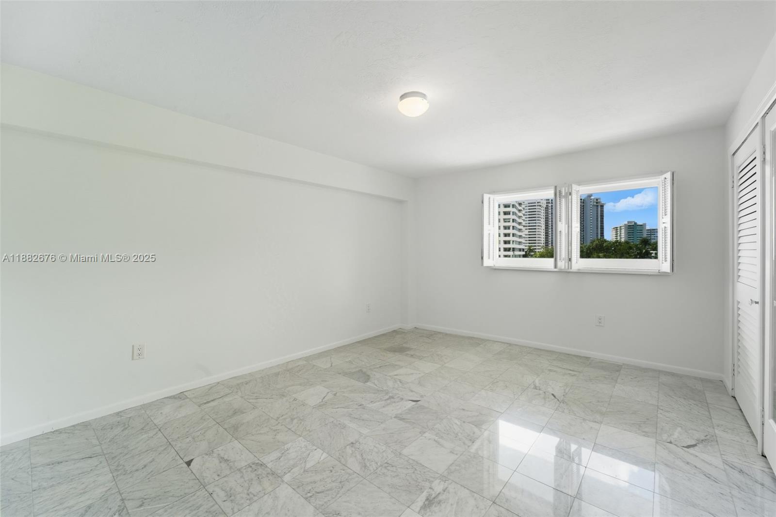 1662 Lincoln Ct # 504