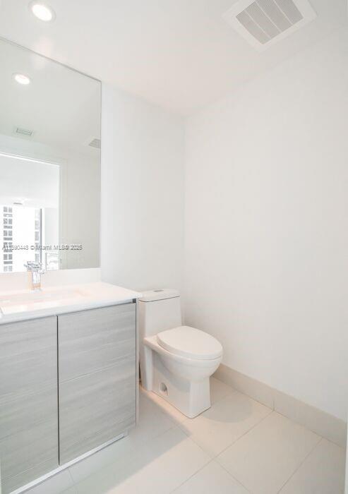 460 NE 28th St # 2508