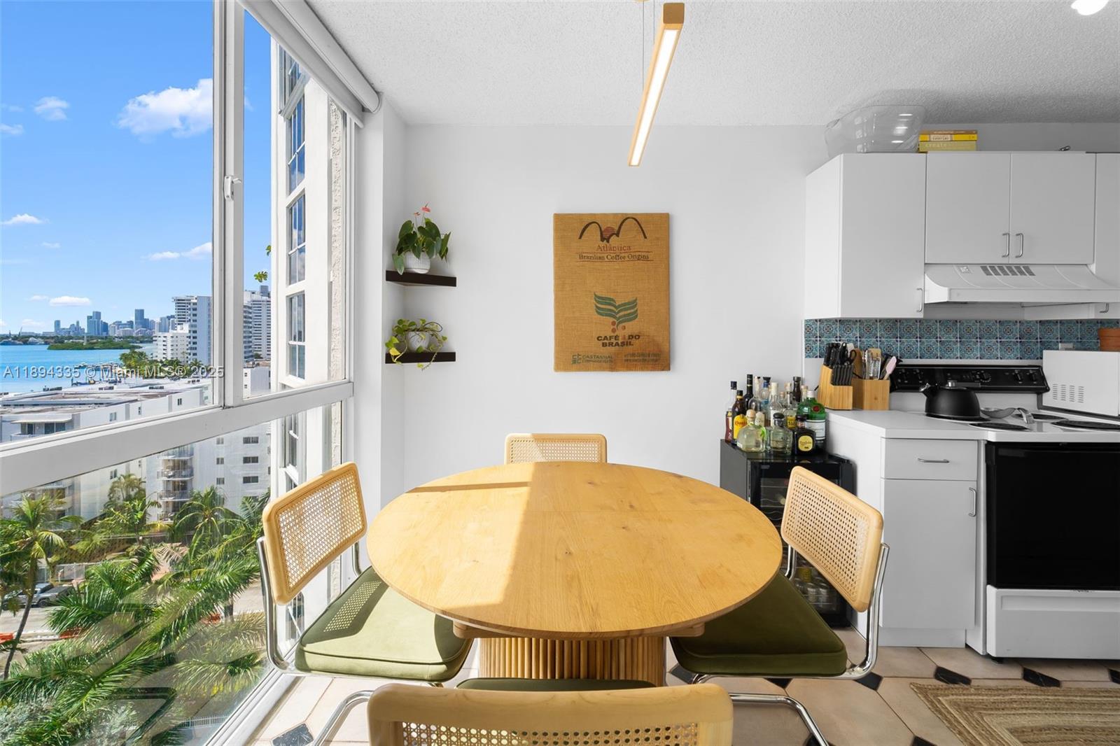 1688 West Ave # 1004