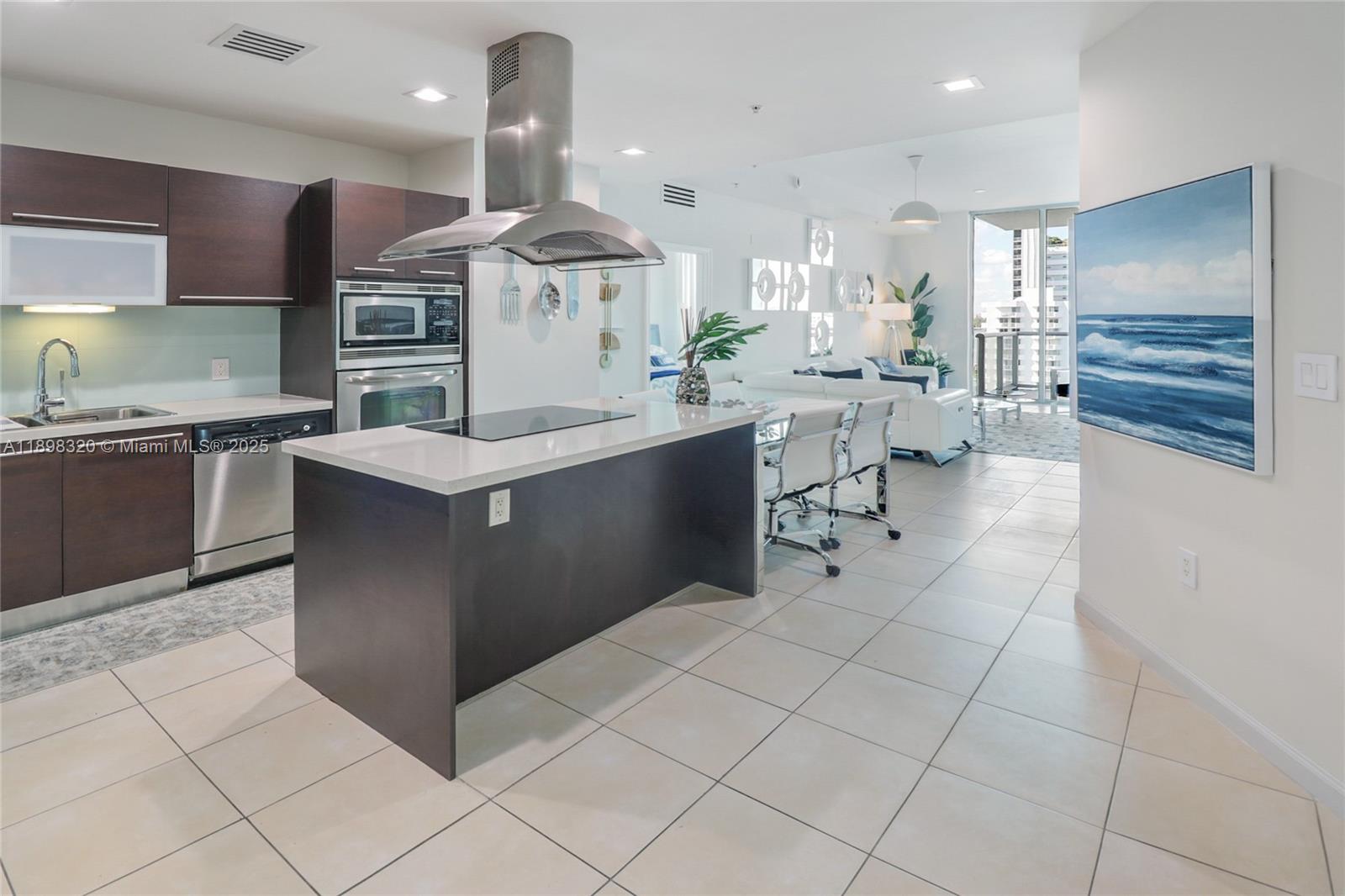 7928 East Drive East Dr # 1002