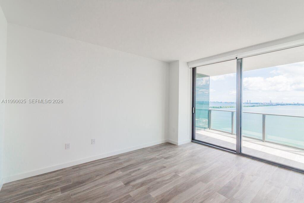 460 NE 28th St # 2508