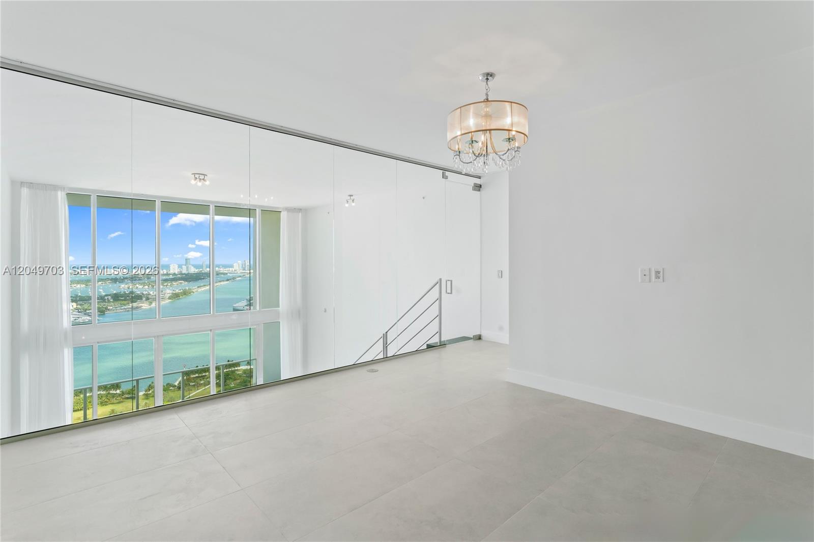 1040 Biscayne Blvd # 3802