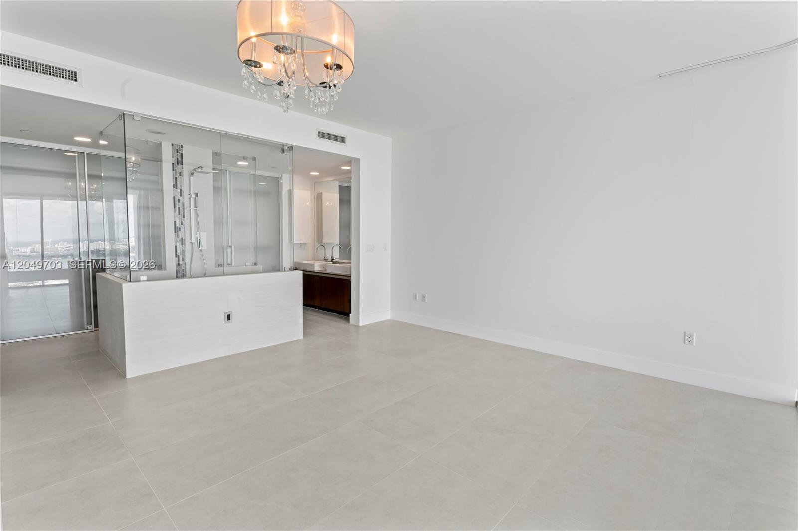 1040 Biscayne Blvd # 3802