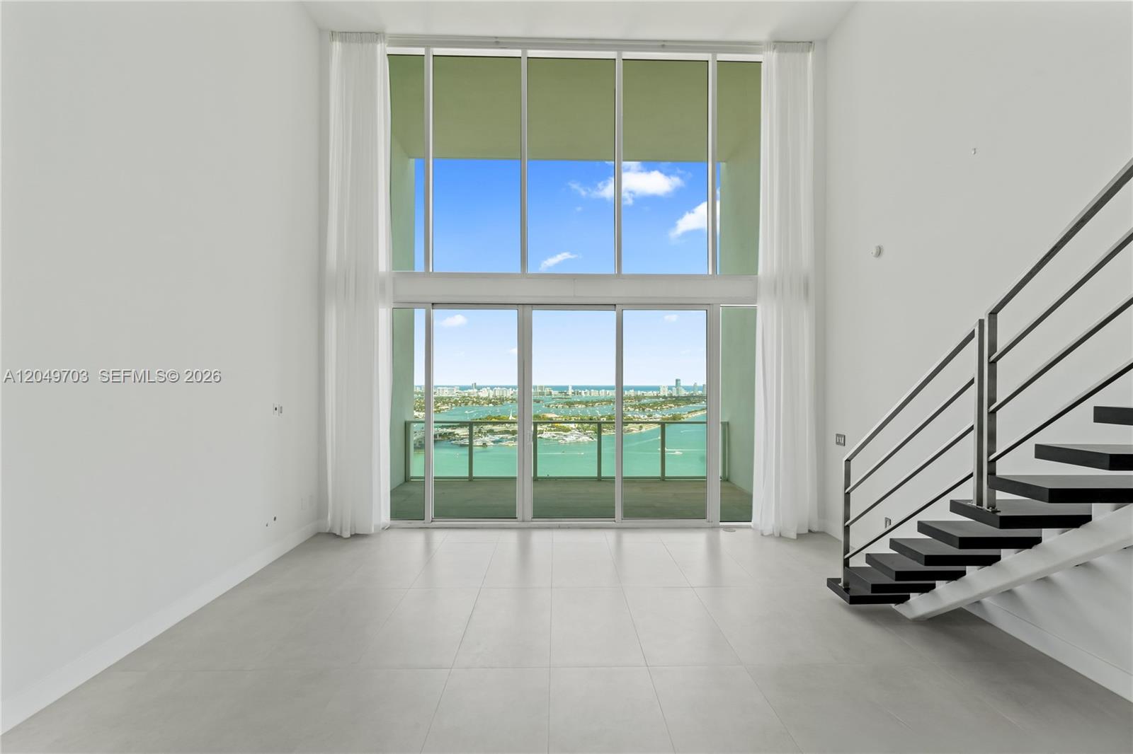 1040 Biscayne Blvd # 3802