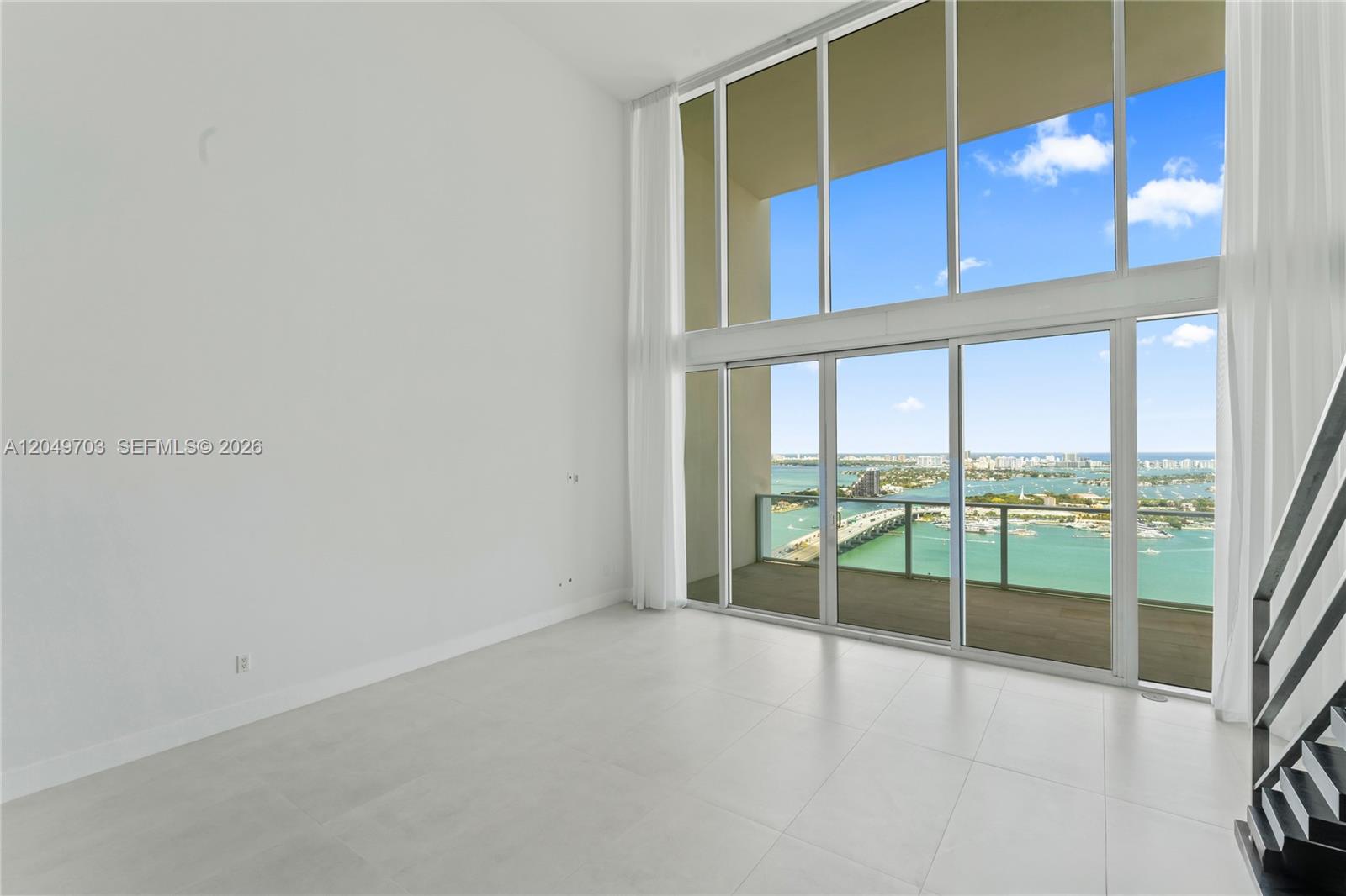 1040 Biscayne Blvd # 3802